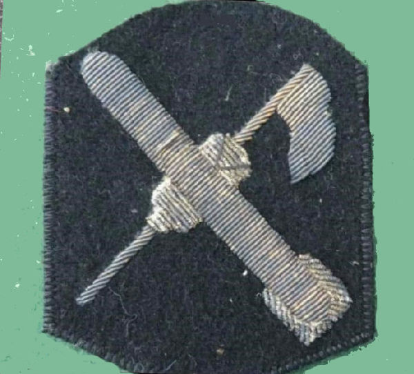 unknown_naval_branch_badge.jpg
